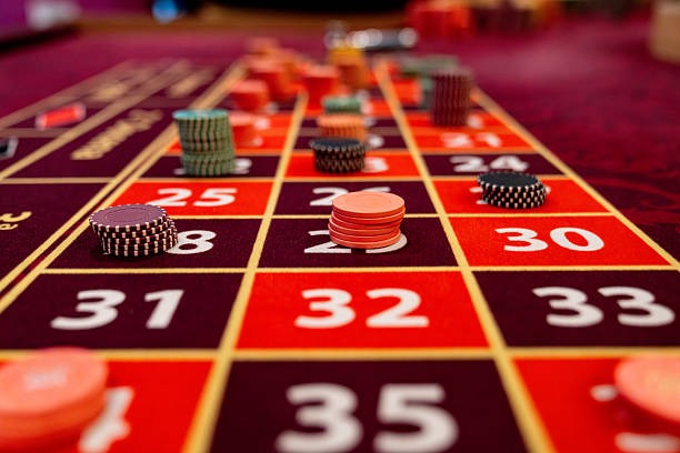 naga won VCT betting interface showing Valorant team matchups and game information